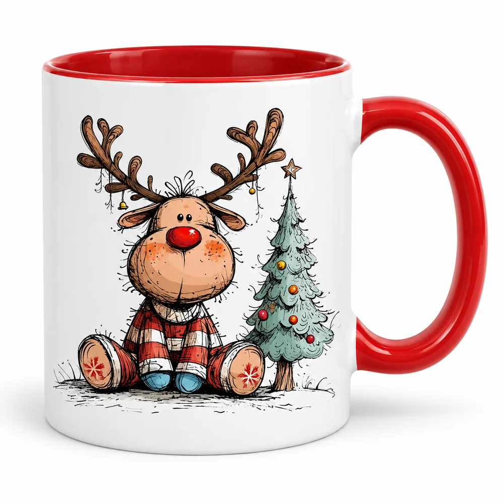 Taza navideña con asa e interior rojos, un reno sentado y un árbol de Navidad decorado.